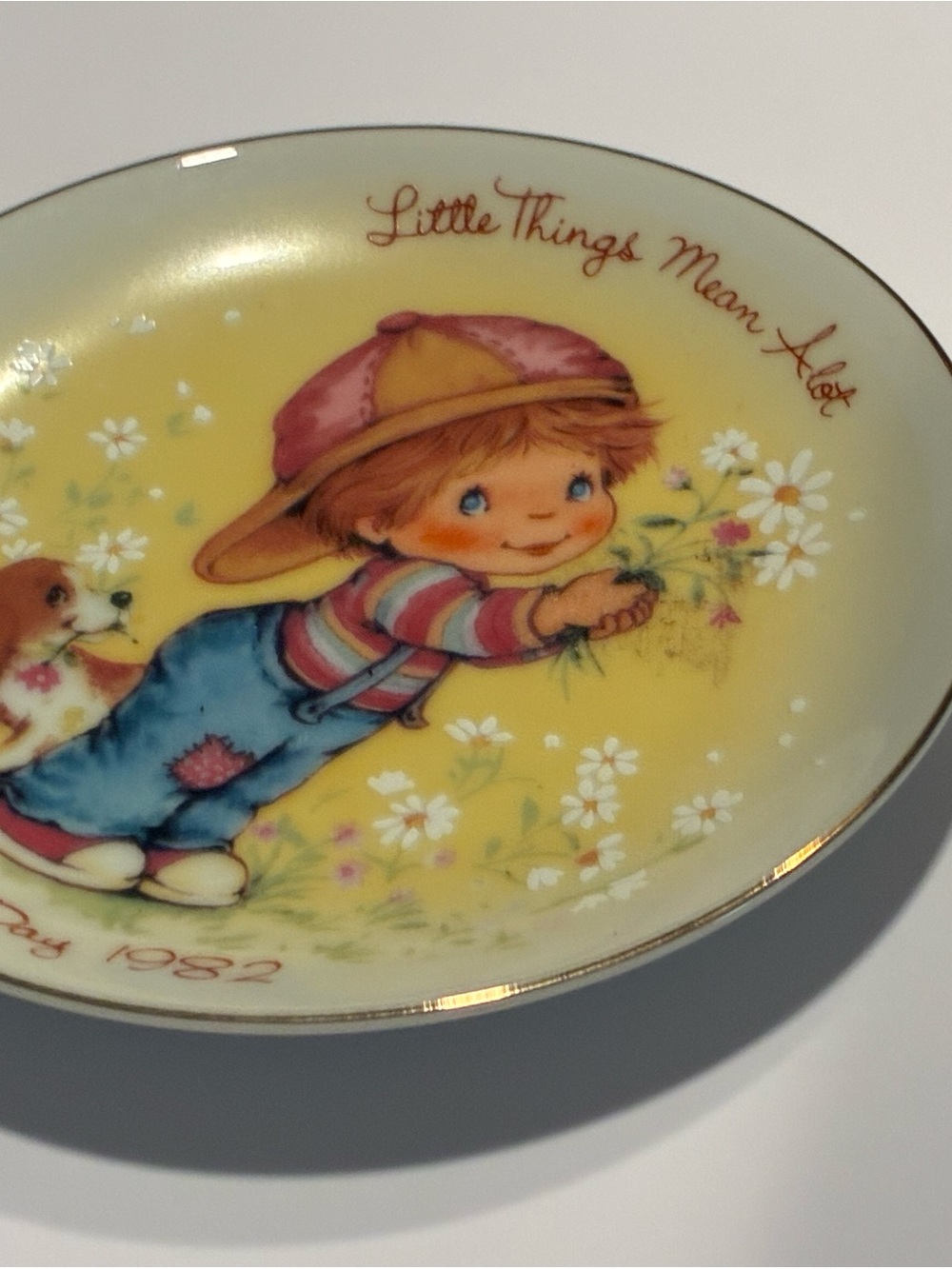 Vintage 1982 Avon Mother’s Day Plate Little Things Mean A Lot Trinket Decor - Picture 7 of 8
